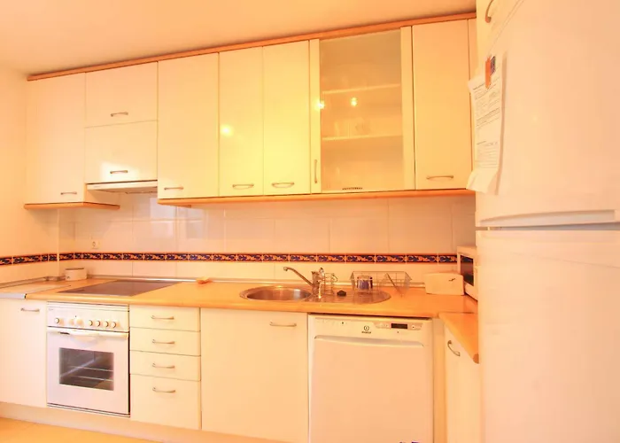 1176 Front 2 Pools Bahia *